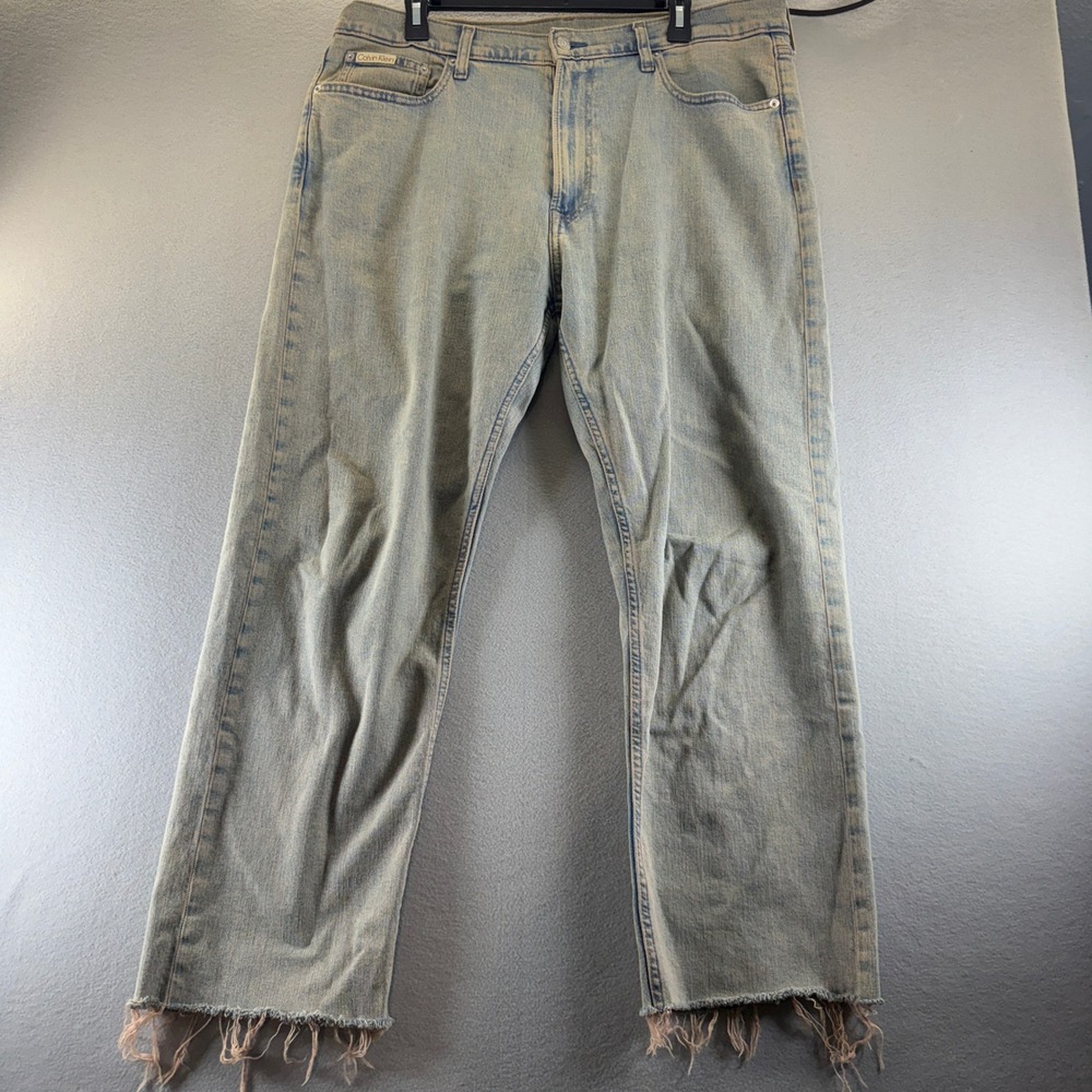 Calvin Klein Mens Standard Straight Light Wash Raw Hem Stretch Jeans W36 L32